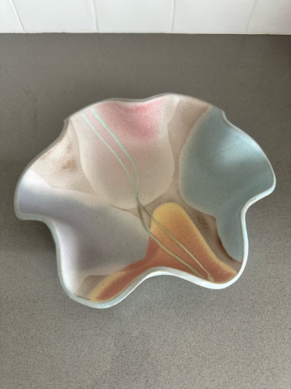 1980s Carol McFarlan Postmodern Ceramic Stoneware Centerpiece Bowl 12” SIGNED